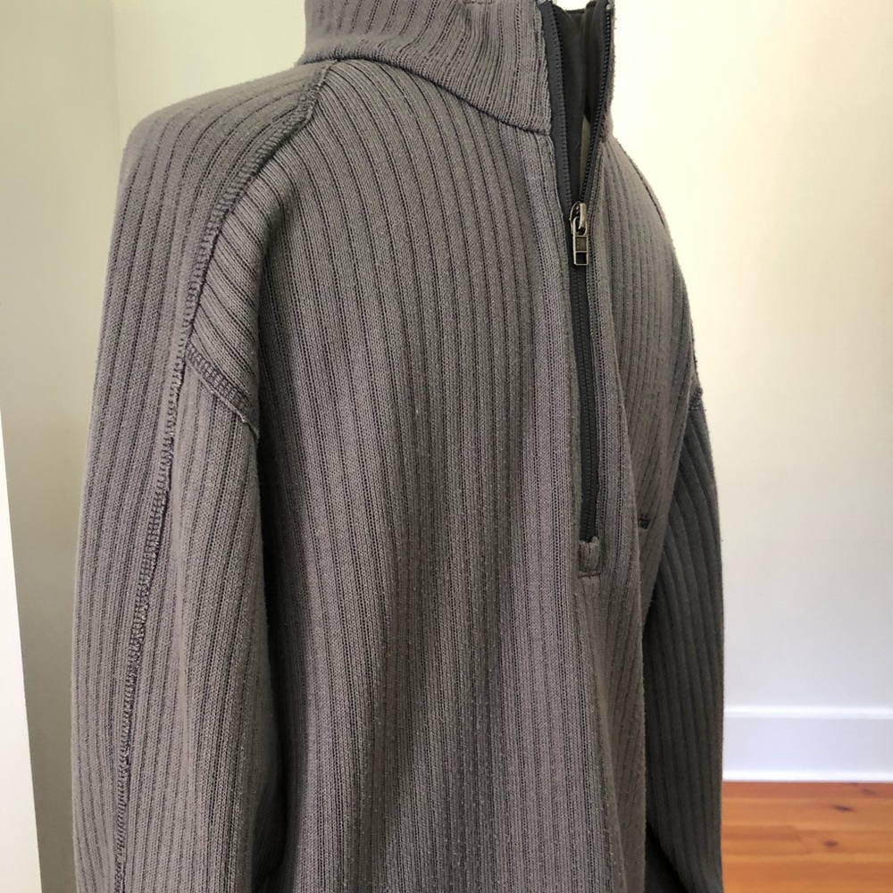 Men’s Columbia Zippered Pullover - Picture 5 of 9